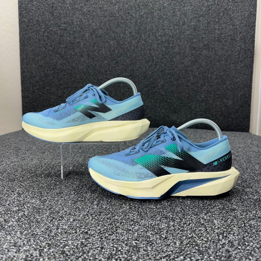 New Balance FuelCell Rebel v4 Running Shoes Mens 7 wide 2E Blue MFCXCH4